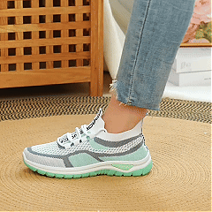 Zapatos correctores casuales en colores combinados