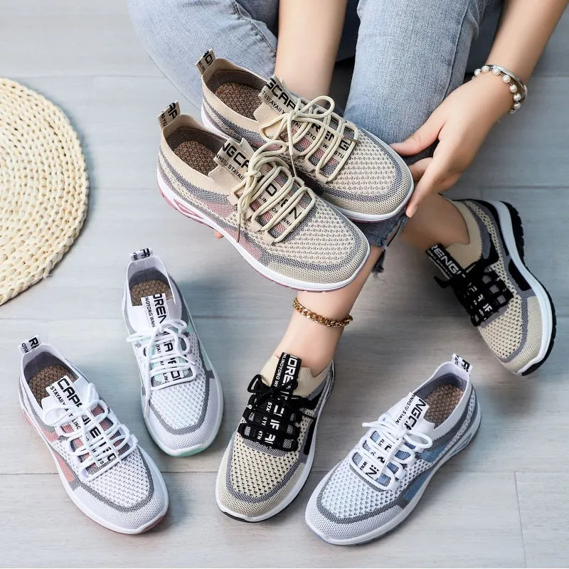 Zapatos correctores casuales en colores combinados