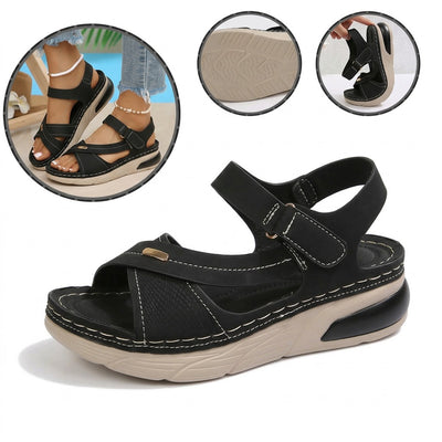 Sandalias ortopédicas cómodas: soporte ergonómico para el arco del pie, ancho ajustable y diseño que estiliza la pierna.