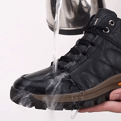 Zapatos ortopédicos de vestir: fabricados a mano en Italia con piel de vacuno; con soporte para el arco; antideslizantes y resistentes.