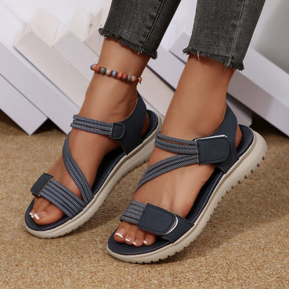 Sandalias ortopédicas cómodas: soporte ergonómico para el arco del pie, ancho ajustable y diseño que realza la silueta de la pierna.