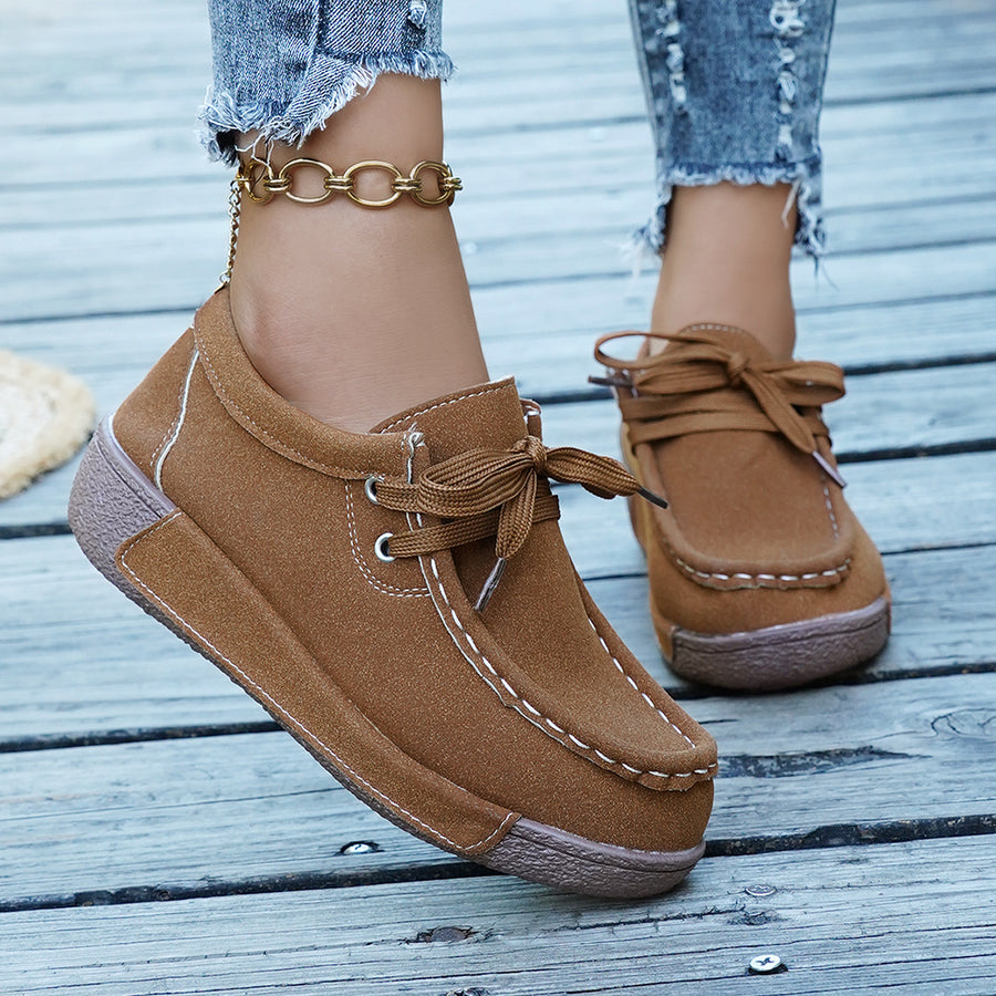 Zapatos ortopédicos cómodos: soporte ergonómico del arco plantar que alivia el dolor; horma ancha que no aprieta el pie.
