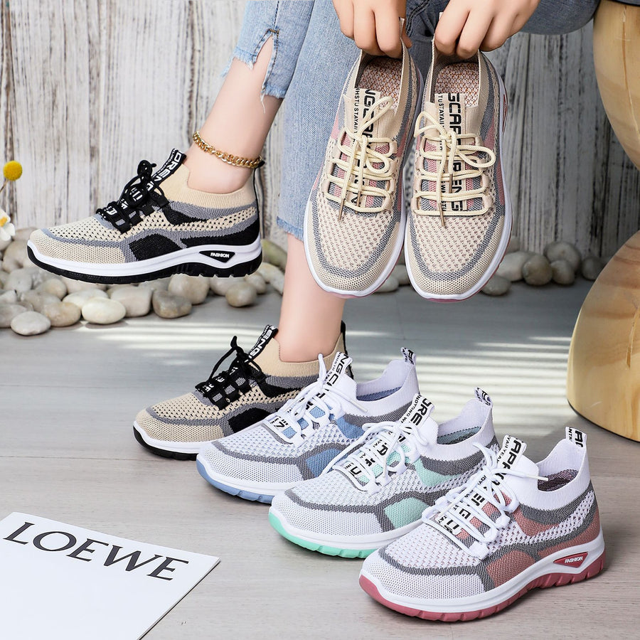 Zapatos correctores casuales en colores combinados — con soporte para el arco que permite caminar con comodidad.