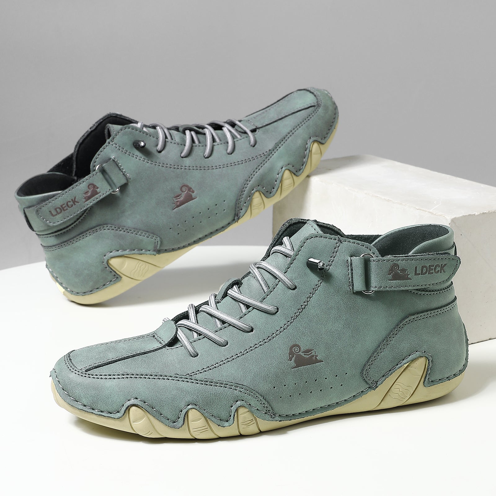 🔥Black Friday: 50% de desconto⏰ - Zapieers® Tênis de Caminhada Ergonômicos - Costura Manual 👞