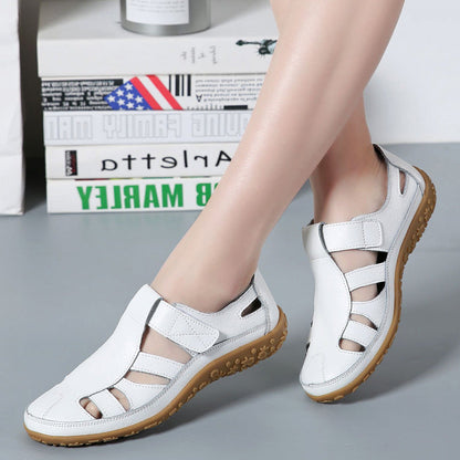 Sandalias con protección para los dedos: con soporte para el arco plantar, que alivia el dolor; ligeras y con amortiguación.
