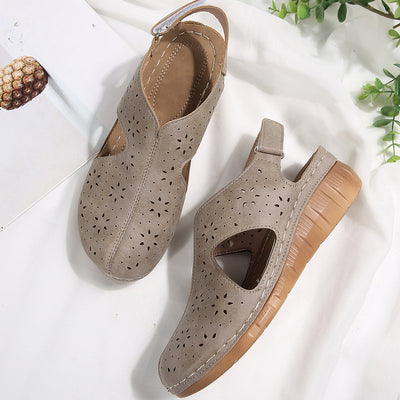 Sandalias con protección para los dedos: con soporte para el arco plantar, que alivia el dolor; ligeras y con amortiguación.