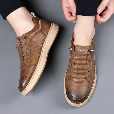 Zapatos ortopédicos cómodos: cosidos a mano, con amortiguación suave y exterior de piel impermeable.