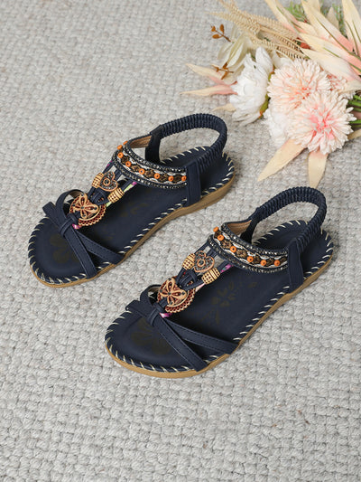 Sandalias planas: con soporte para el arco, para aliviar el dolor; ligeras y con amortiguación.