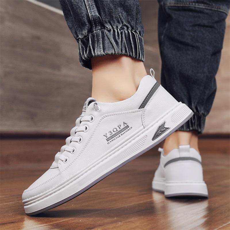 Zapatos ortopédicos cómodos: cosidos a mano, con amortiguación suave y exterior de piel impermeable.