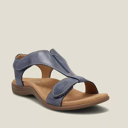 Sandalias ortopédicas cómodas: soporte ergonómico para el arco del pie, ancho ajustable y diseño que estiliza la pierna.